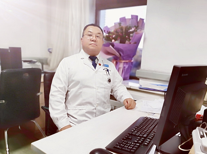 任东铭